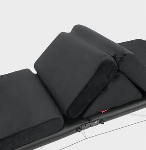 Klin poduszka kosmetyczna trójkąt pod nogi - Czarna - Studio Bay