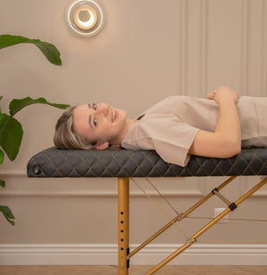 Pikowane łóżko kosmetyczne do stylizacji rzęs Space Gold - Czarne - Studio Bay