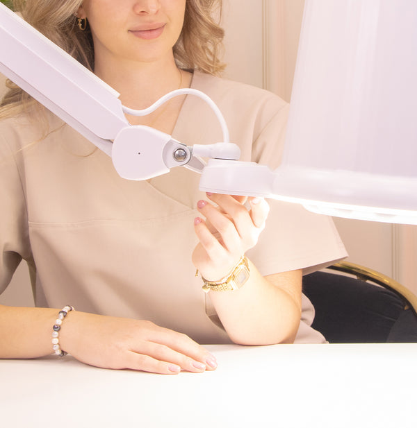 Tischstaubsauger für Maniküre und Pediküre S1 80W